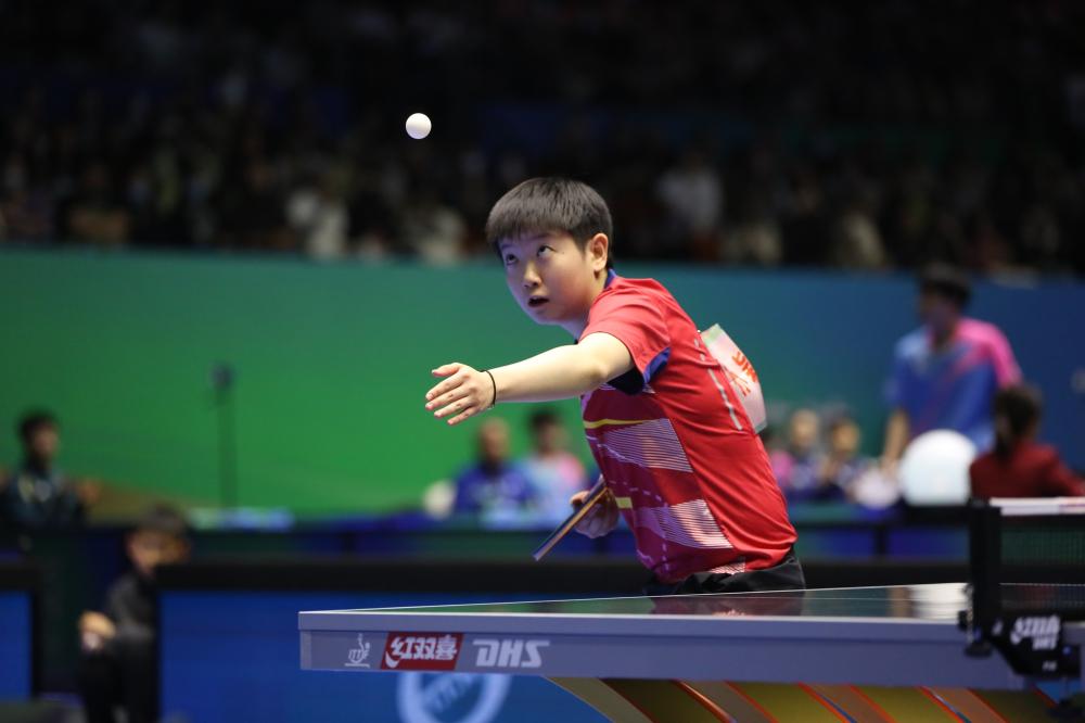 基本锁定世界杯席位，哈兰德和挪威队友赛后在更衣室激情庆祝