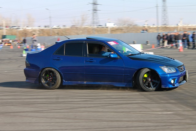 推动体育事 推动体育事