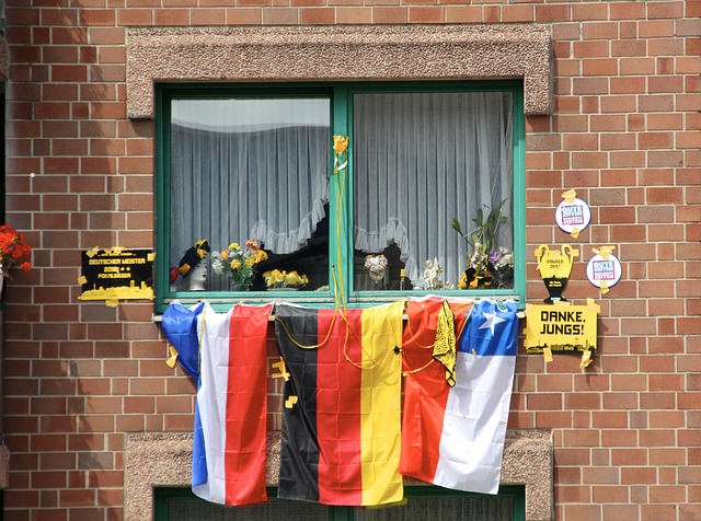 替补上场并 替补上场并